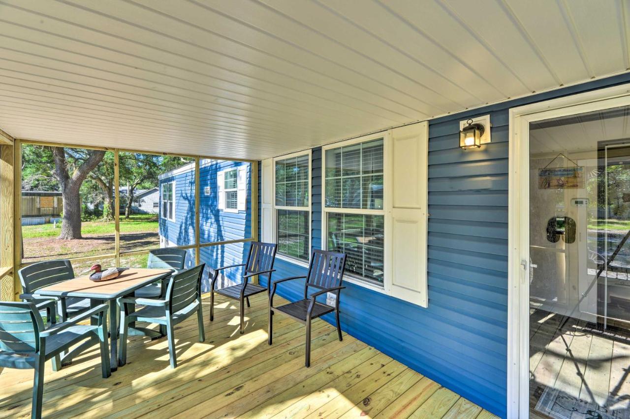 Pelican Place Coastal Cottage Walk To Back Sound Harkers Island Екстер'єр фото