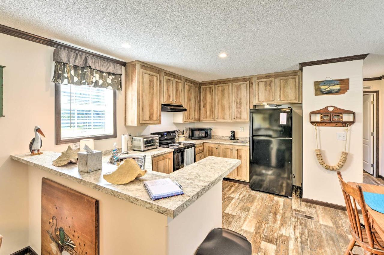 Pelican Place Coastal Cottage Walk To Back Sound Harkers Island Екстер'єр фото